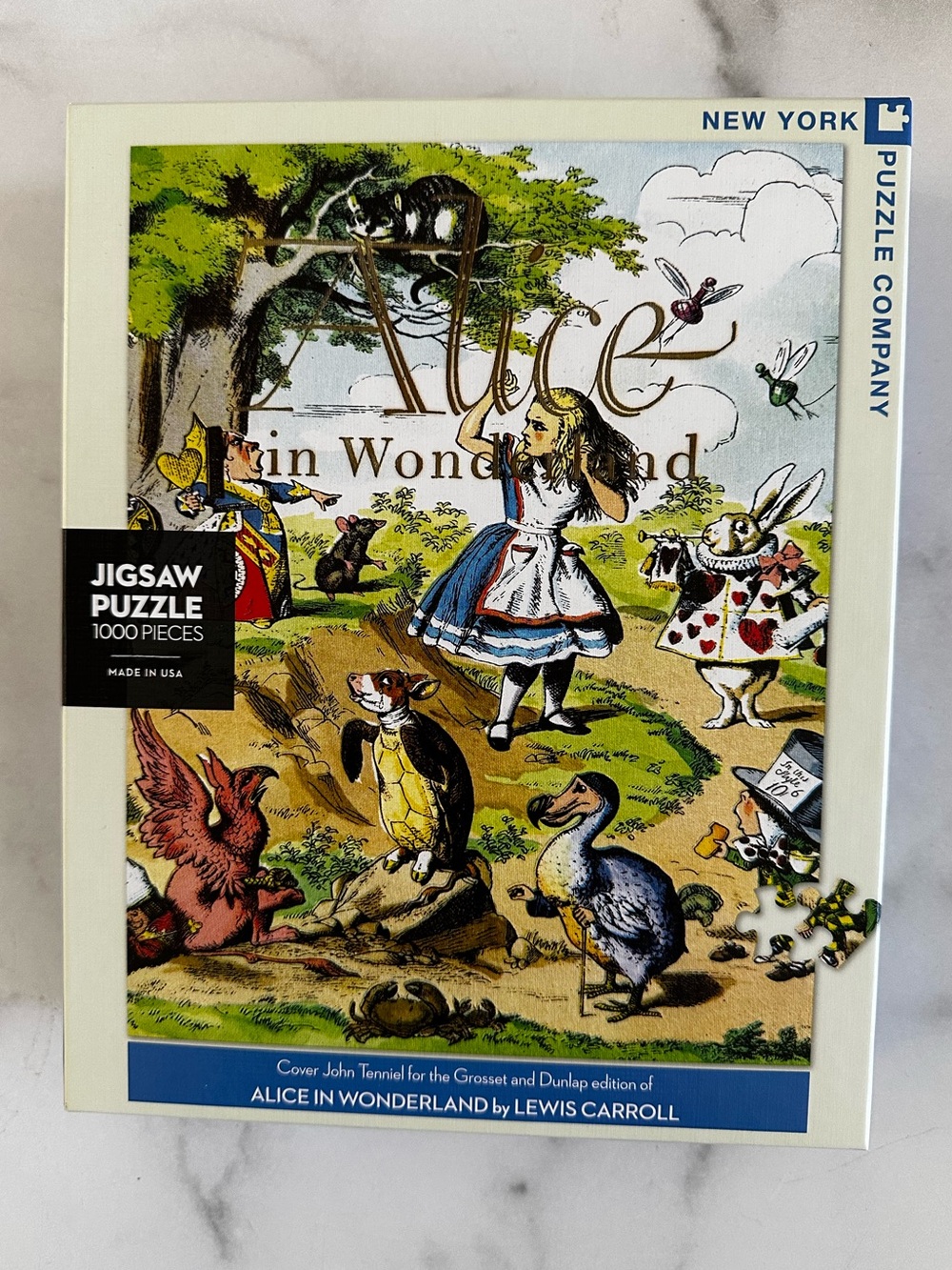 New York Puzzle Company Alice in Wonderland 1000 Piece Jigsaw Puzzle